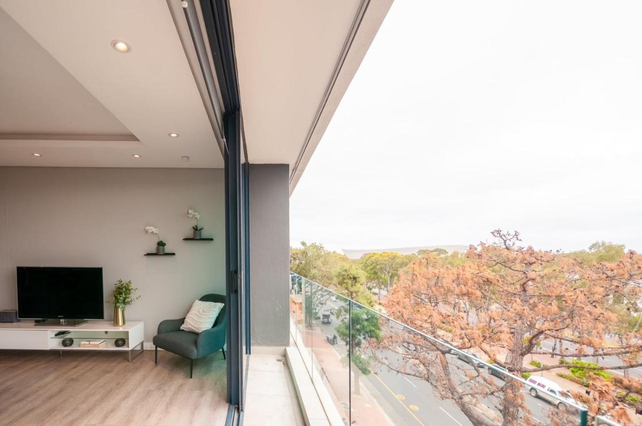 Greenpoint Designer Apartment Near Stadium & Waterfront 케이프타운 외부 사진